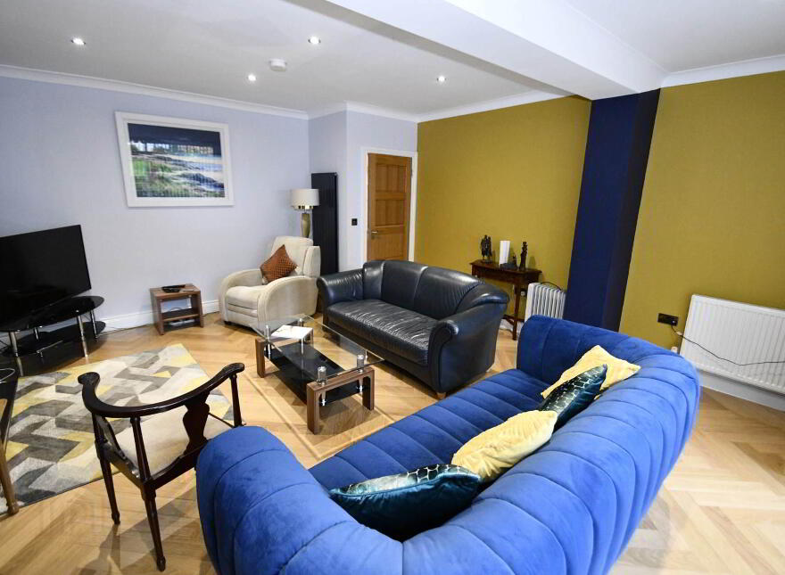 49 Sunningdale Park, Cavehill, Belfast, BT14 6RW