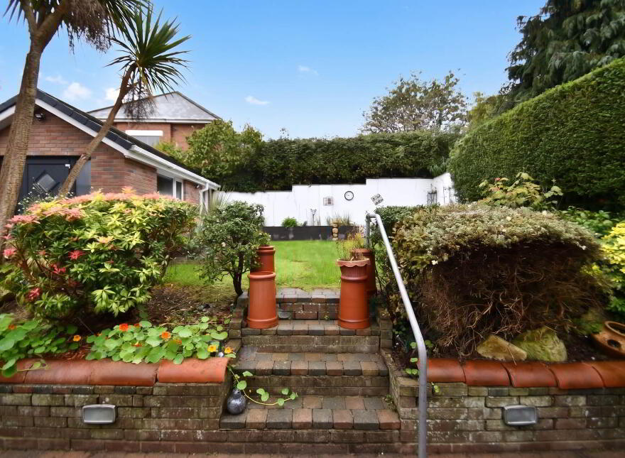 49 Sunningdale Park, Cavehill, Belfast, BT14 6RW