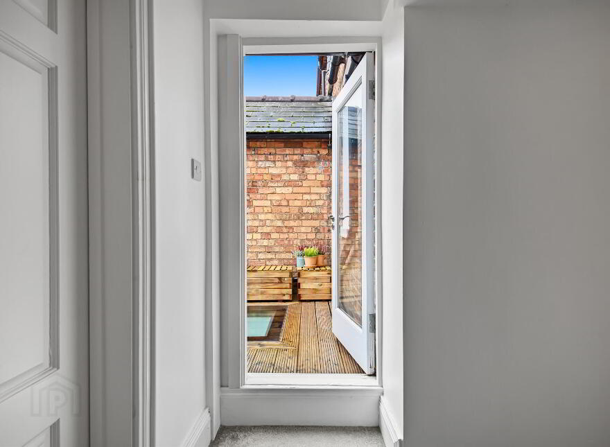 15 Lancefield Road, Belfast, BT9 6LL