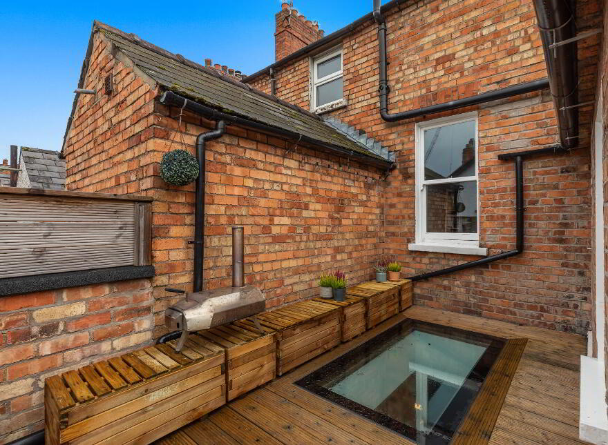 15 Lancefield Road, Belfast, BT9 6LL