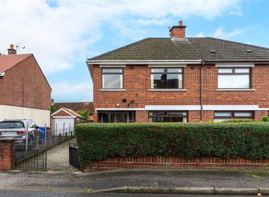 23 Hollymount, Finaghy, Belfast, BT10 0GL
