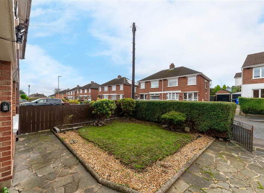 23 Hollymount, Finaghy, Belfast, BT10 0GL