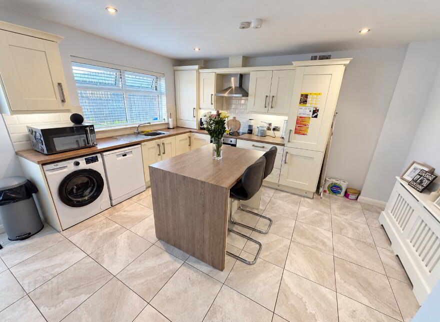 6 Ashbrook Court, Drumahoe, L'Derry, BT47 3FA
