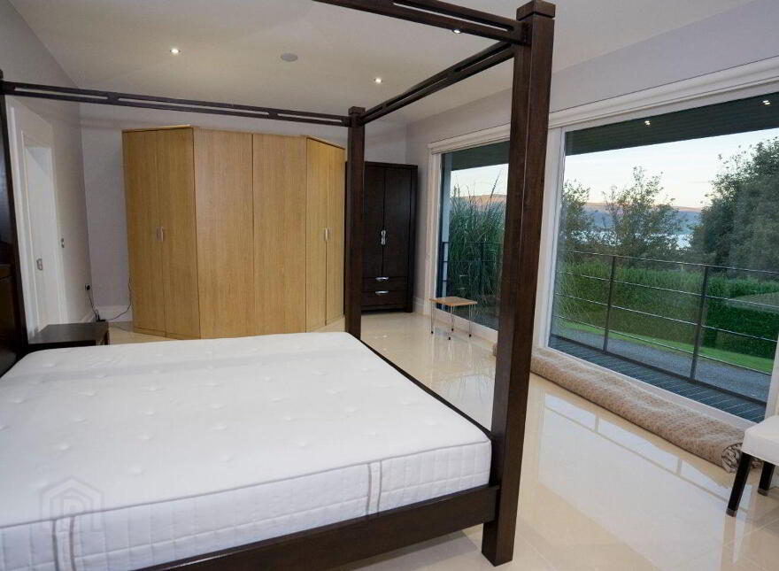 South Commons, Carlingford, A91A527