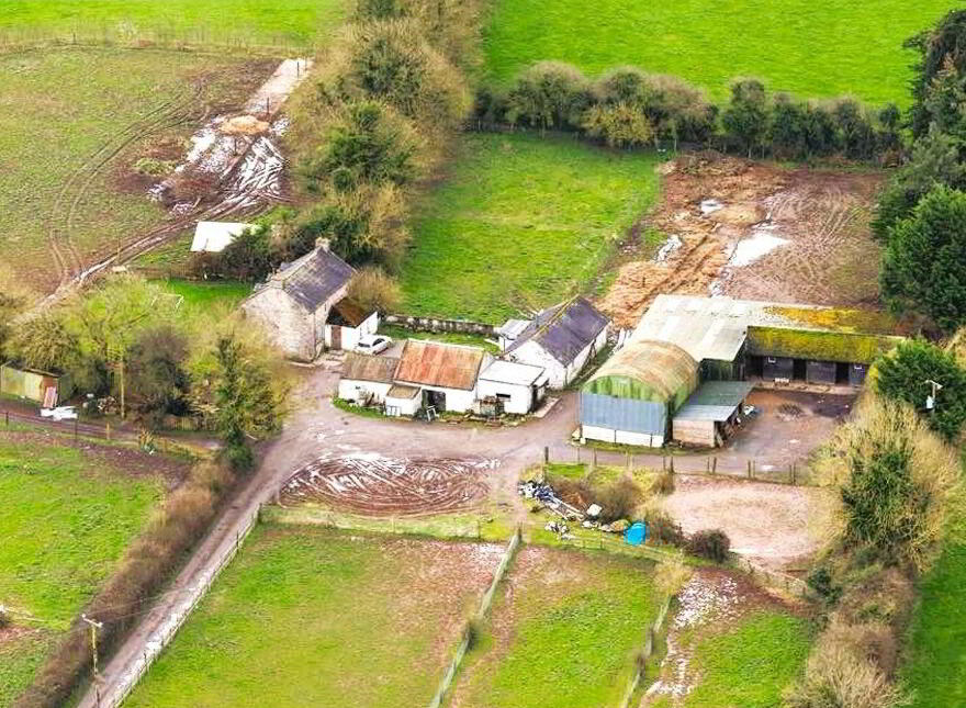 Ballygodoon, Monard, E34XT53