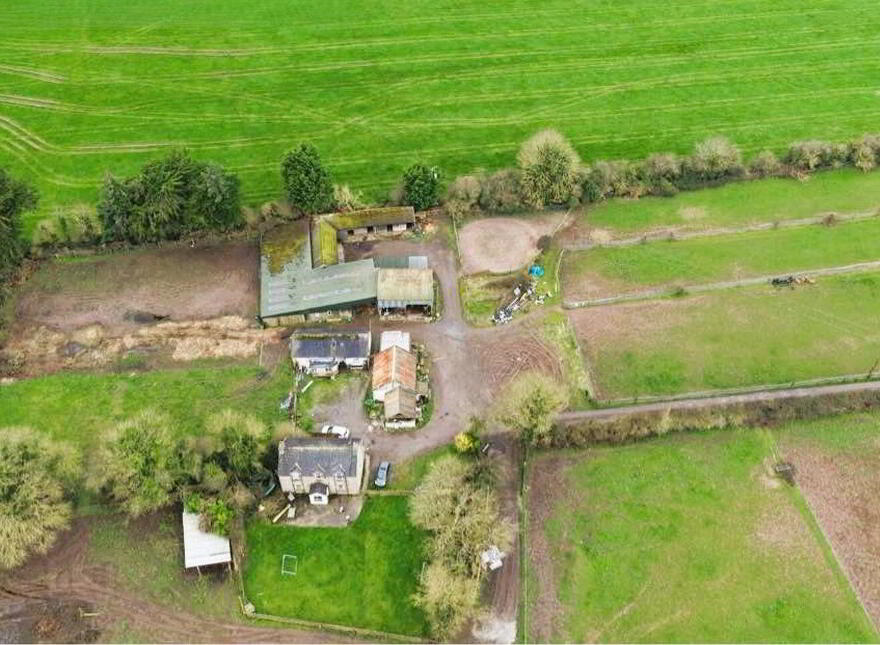 Ballygodoon, Monard, E34XT53