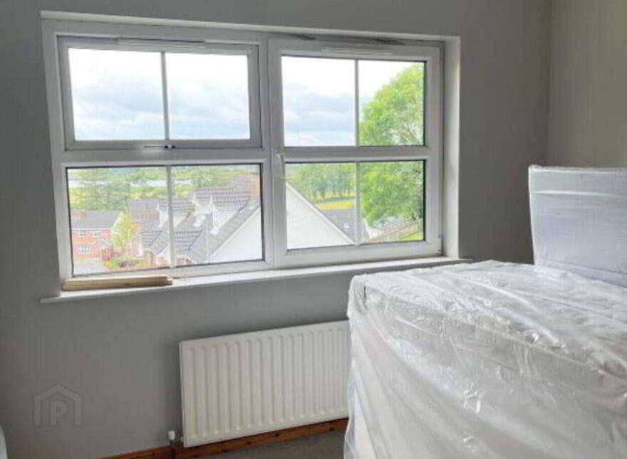 40 Hollybank, Lisnaskea, Enniskillen, BT92 0GE