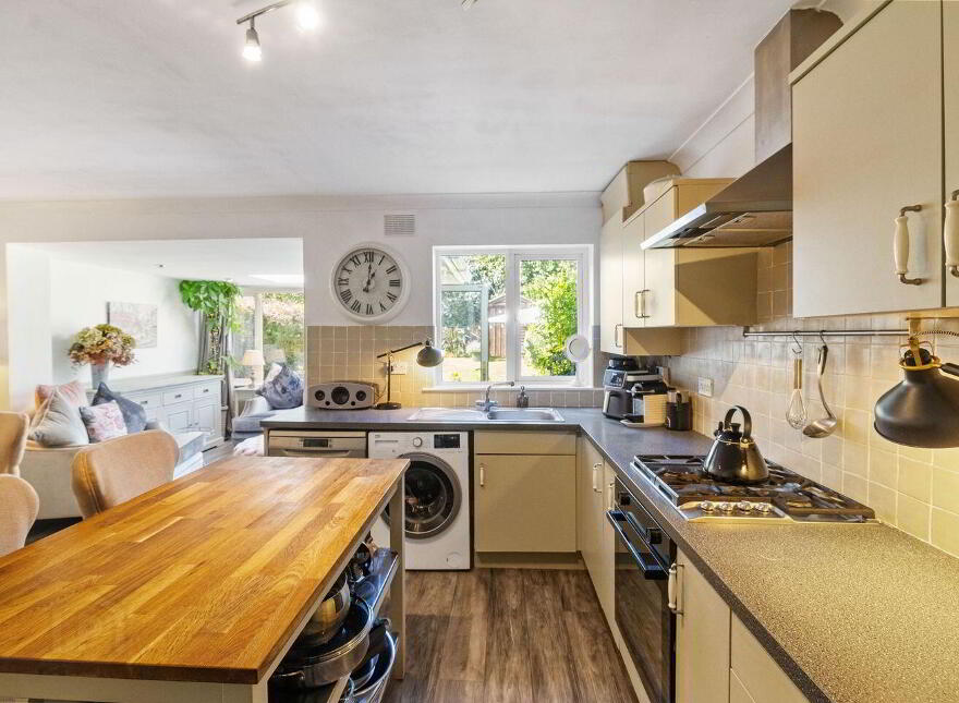 5 Sandymount Square, Blackrock, A91W276