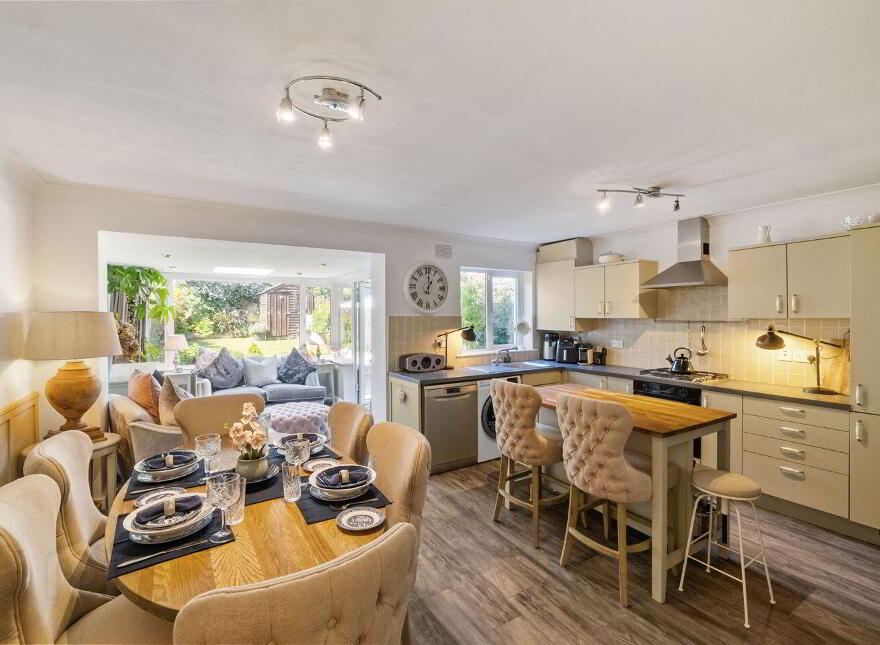5 Sandymount Square, Blackrock, A91W276
