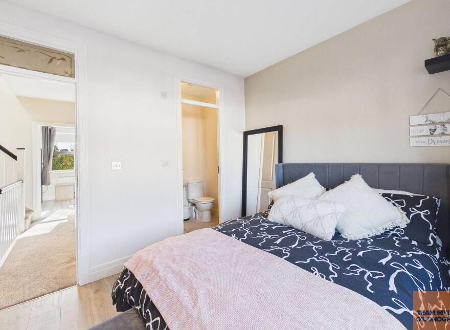 5 Latchford Green, Castaheany, Clonee, D15P5XN