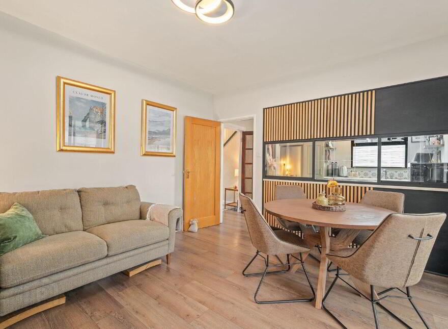 3 Deanwood Place, Togher, T12H7T8