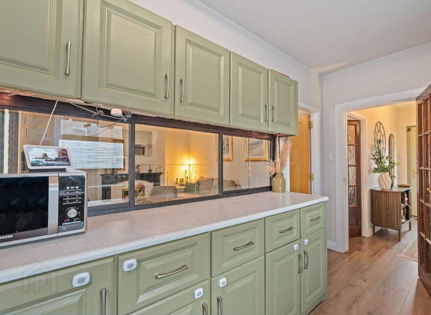 3 Deanwood Place, Togher, T12H7T8