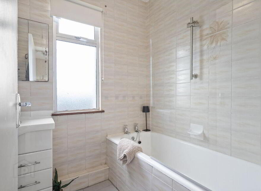 3 Deanwood Place, Togher, T12H7T8