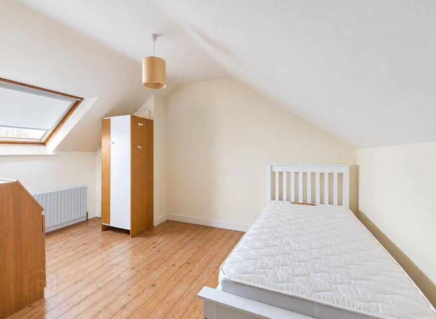 11 Eden Park Road, Goatstown, D14DW21