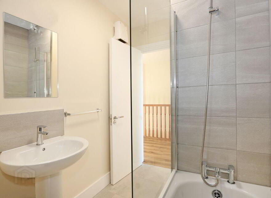34 Bannantyne Place, Steamboat Quay, V94VH57