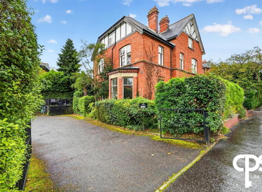Maryville House, Tea Rooms, Belfast, BT9 6LN