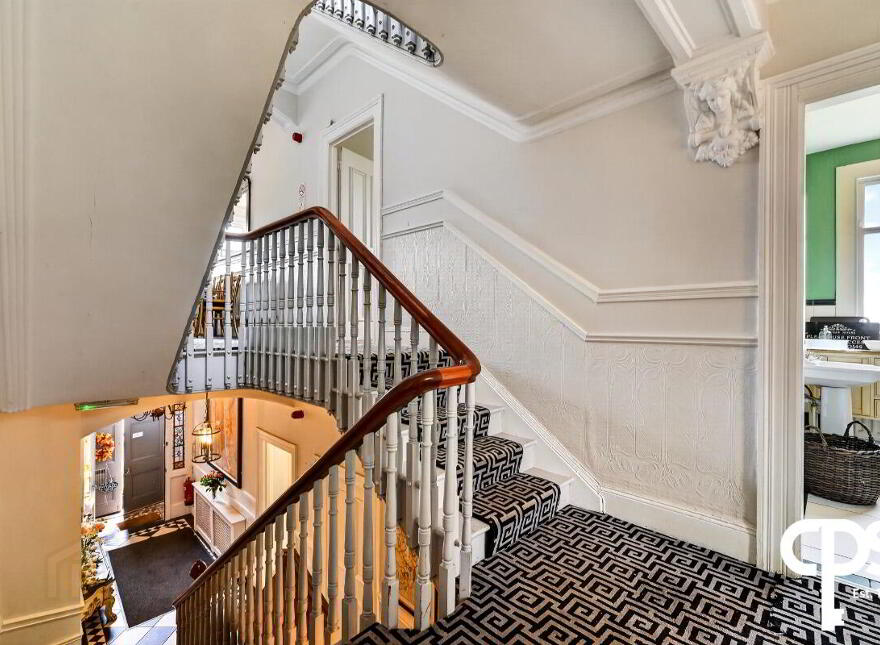 Maryville House, Tea Rooms, Belfast, BT9 6LN