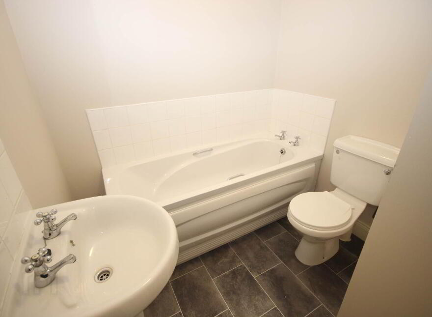 13 Forest Park, Killygordon, F93VP38