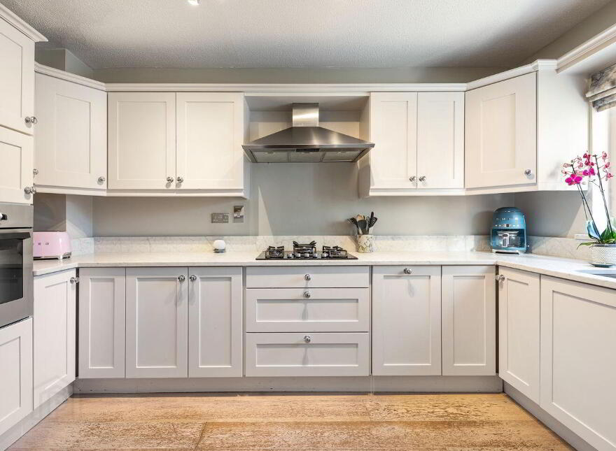 5 Castle Court, Killiney Hill Road, Killiney, A96NP78