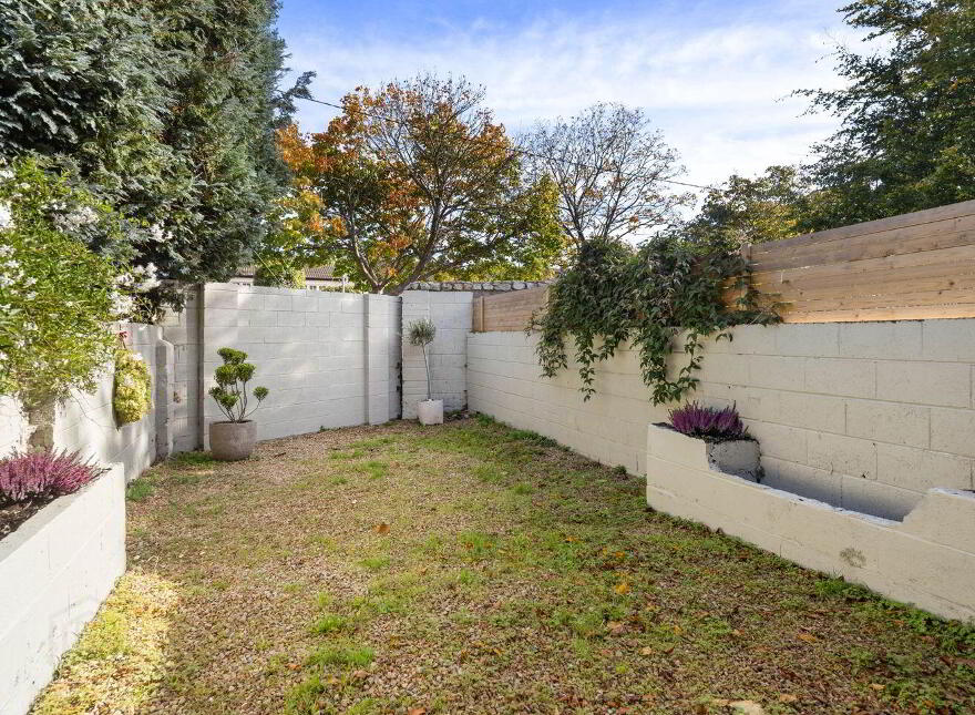 5 Castle Court, Killiney Hill Road, Killiney, A96NP78