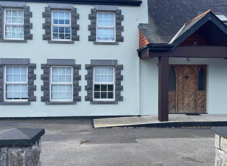 The Neale, Ballinrobe, F31E722 photo