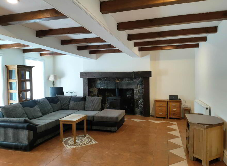 The Neale, Ballinrobe, F31E722