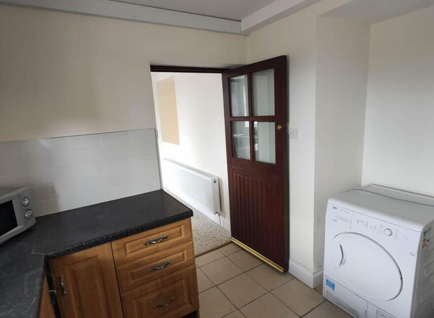 The Neale, Ballinrobe, F31E722