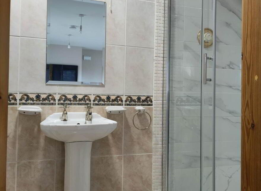 The Neale, Ballinrobe, F31E722