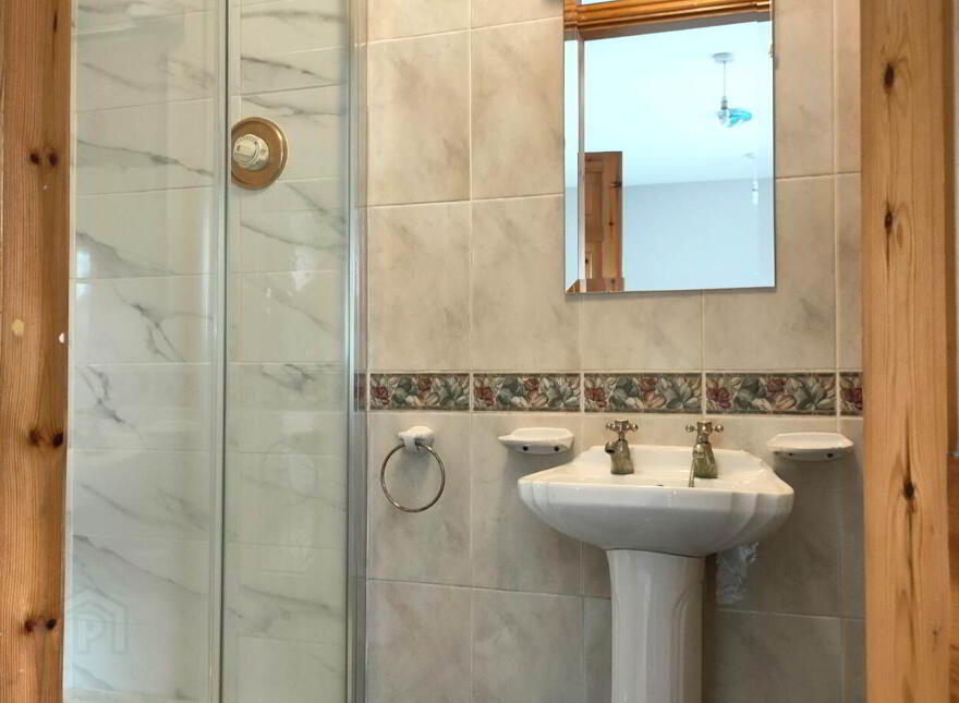 The Neale, Ballinrobe, F31E722