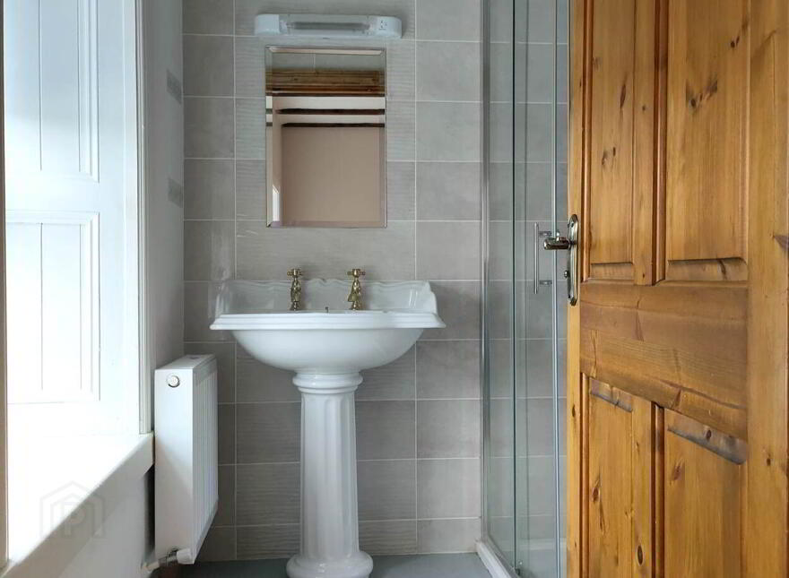 The Neale, Ballinrobe, F31E722
