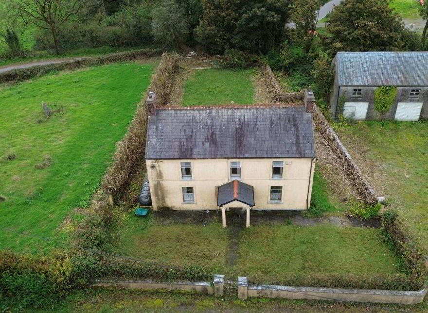 Ballyvouge, Kilnamartyra, Ballyvoge, P12ND74