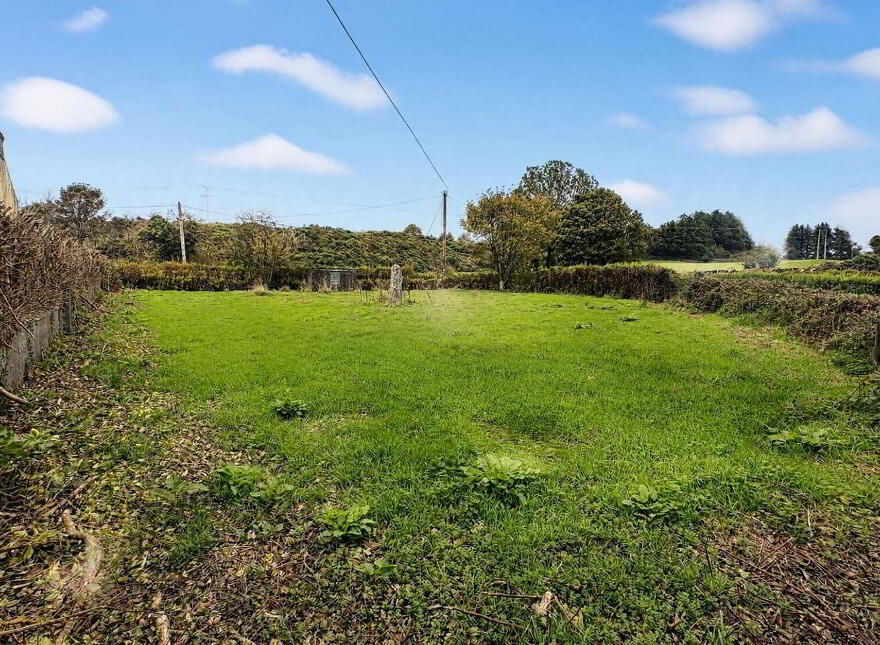 Ballyvouge, Kilnamartyra, Ballyvoge, P12ND74