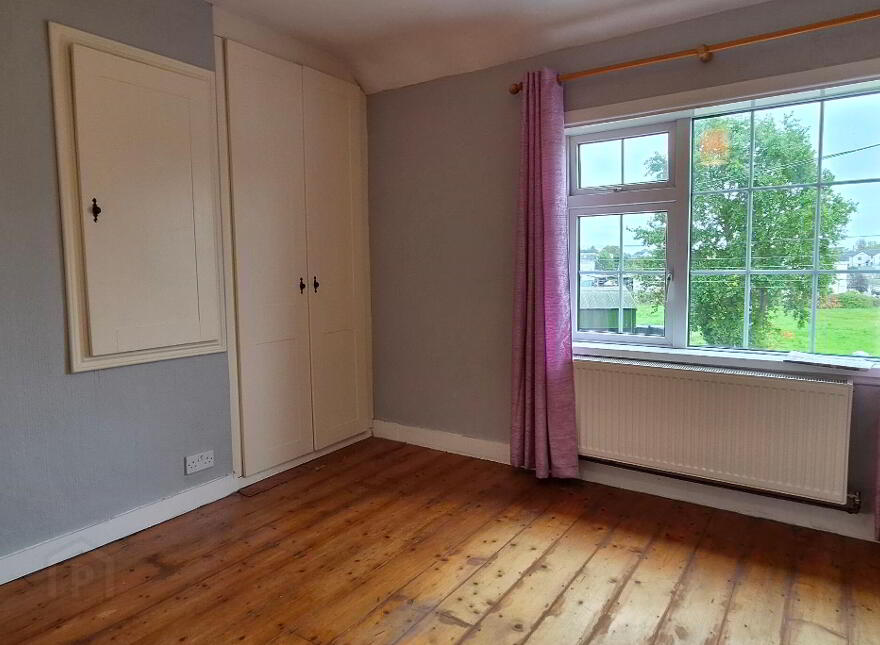 28 Saint Patricks Park, Carrick-On-Shannon, N41YD85