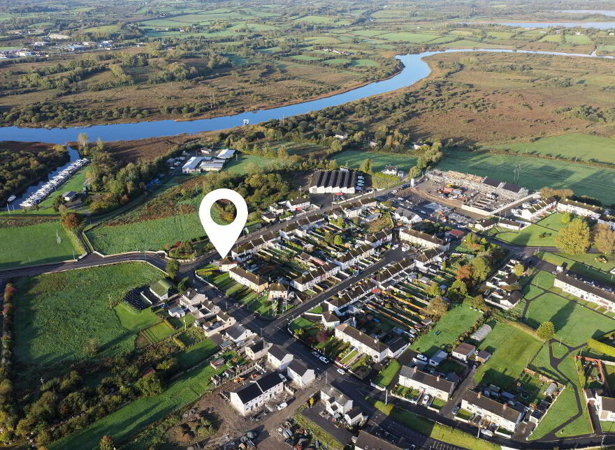 28 Saint Patricks Park, Carrick-On-Shannon, N41YD85