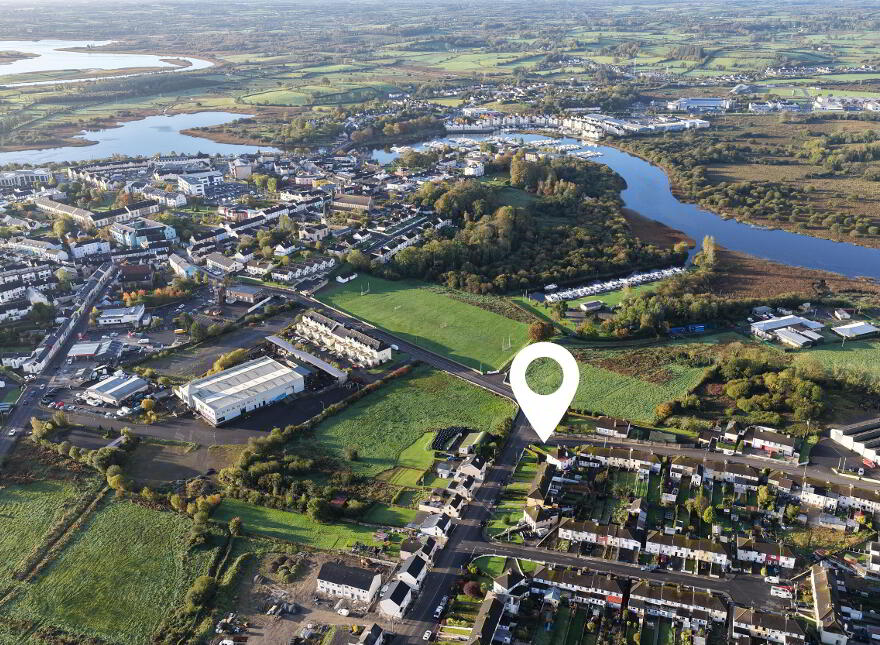 28 Saint Patricks Park, Carrick-On-Shannon, N41YD85