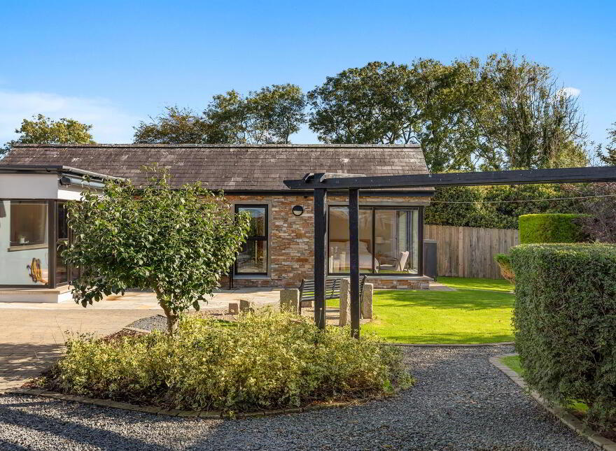 13 New Road, Carrowdore, Newtownards, BT22 2HB