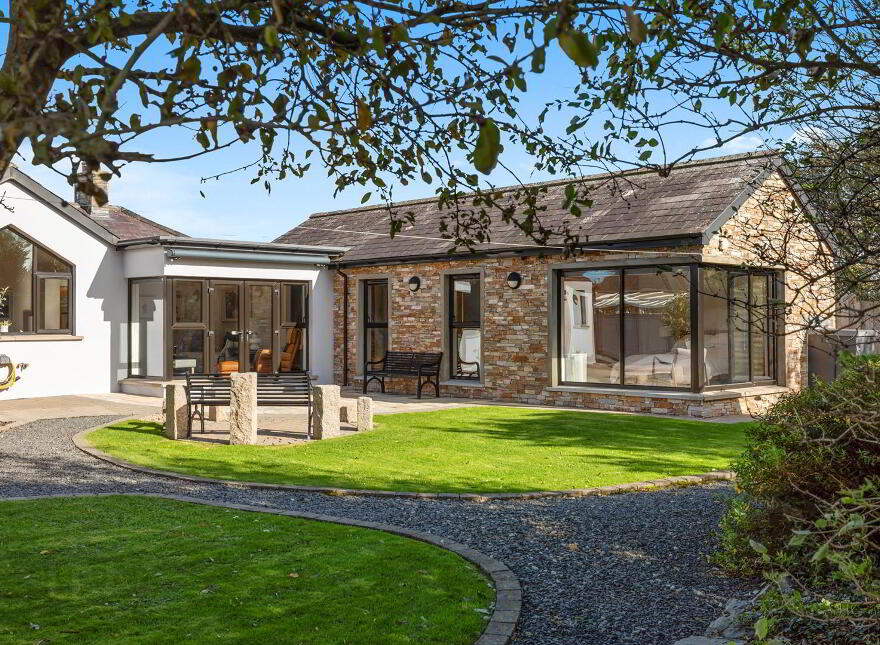 13 New Road, Carrowdore, Newtownards, BT22 2HB