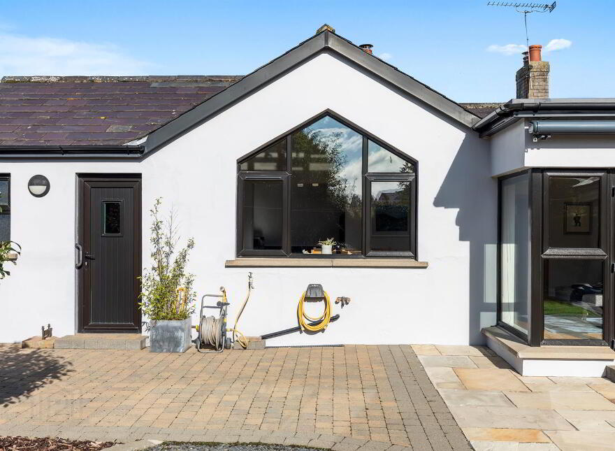 13 New Road, Carrowdore, Newtownards, BT22 2HB