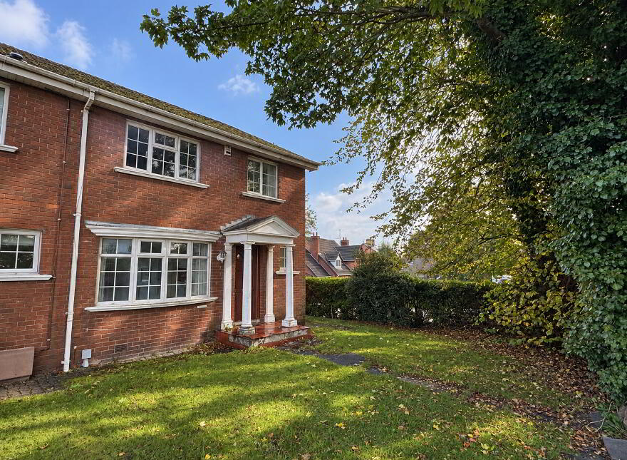 1 Leydene Court, Pond Park Road, Lisburn, BT28 3LL