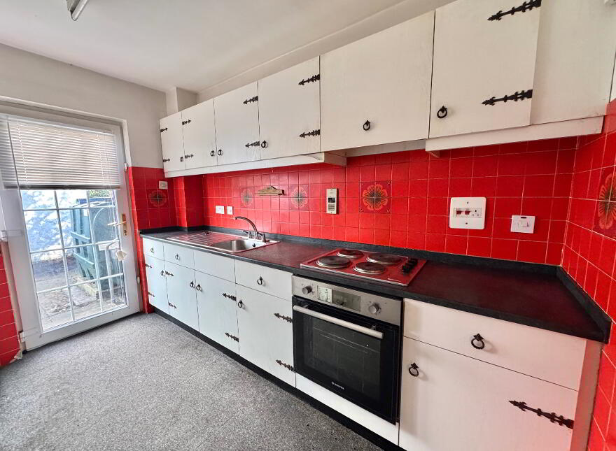 1 Leydene Court, Pond Park Road, Lisburn, BT28 3LL