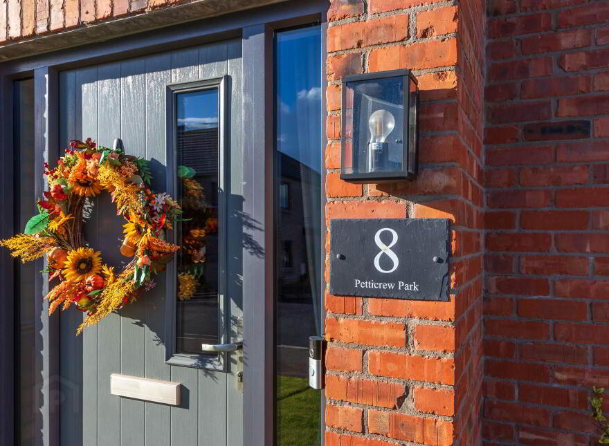 8 Petticrew Park, Ballyclare, BT39 9LJ