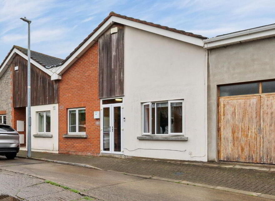 4 Abbeyfield Lawns, Dublin 5, D05FX96