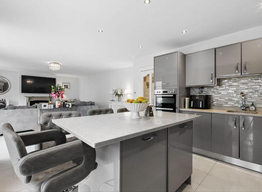4 Abbeyfield Lawns, Dublin 5, D05FX96