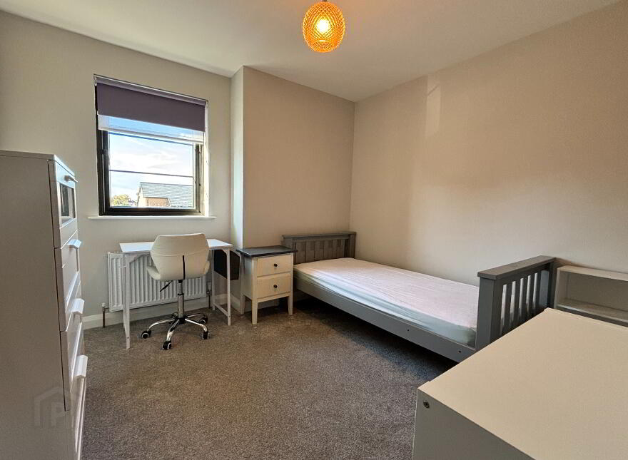 17 Ballymullan Manor, Lisburn, BT27 5WT