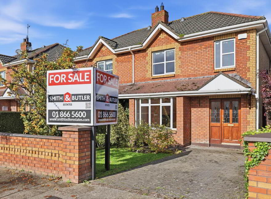 3 Boroimhe Pines, Swords, K67HH95