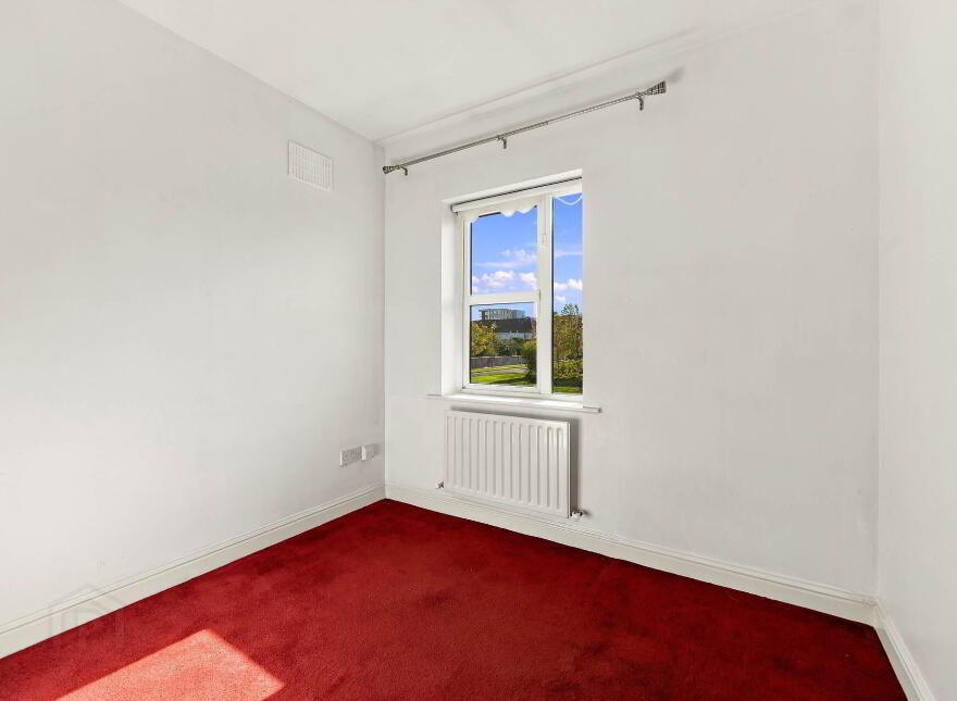 3 Boroimhe Pines, Swords, K67HH95