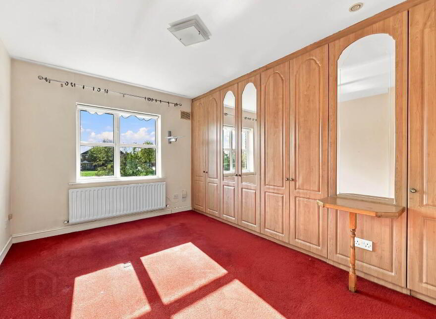3 Boroimhe Pines, Swords, K67HH95
