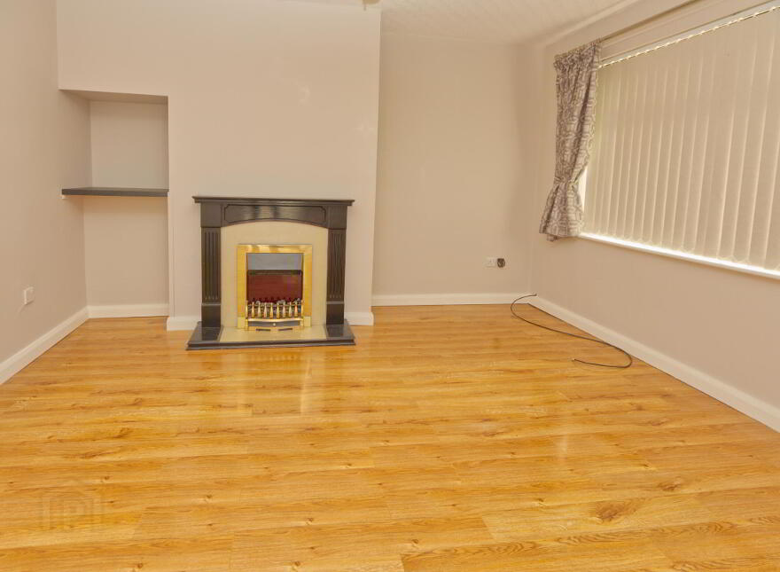 45 Mark Street, Newtownards, BT23 4DT