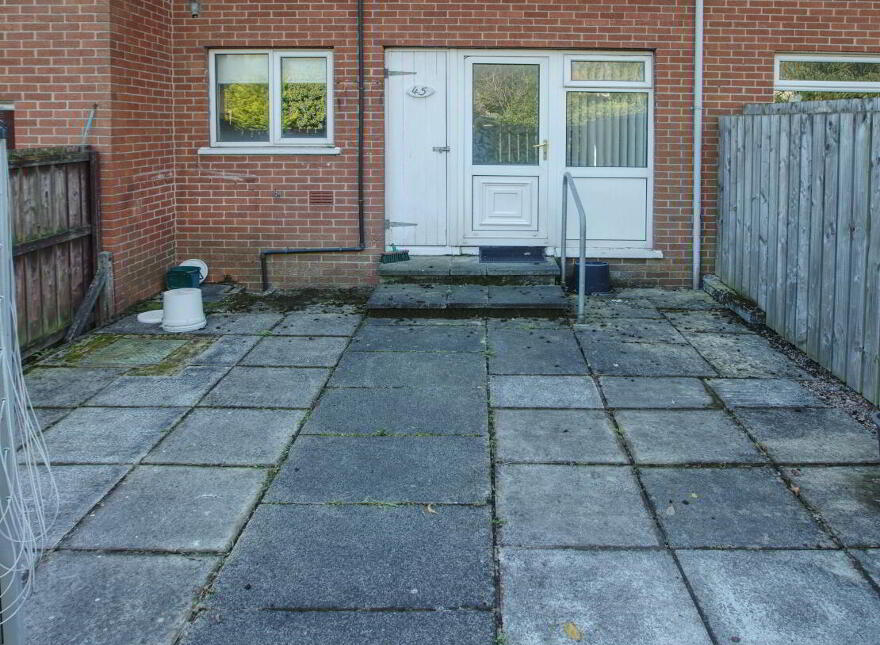 45 Mark Street, Newtownards, BT23 4DT