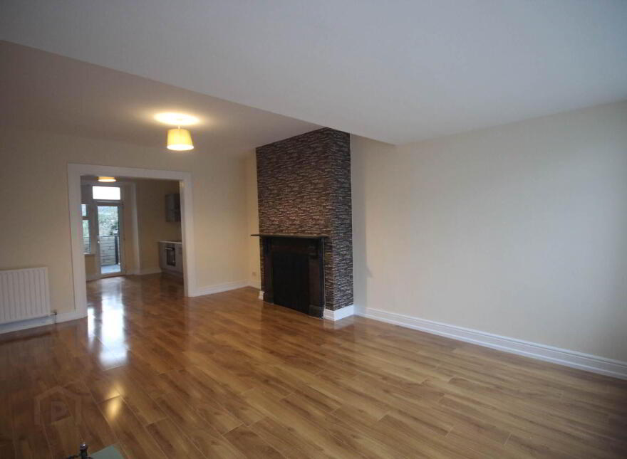 1 Swilly Terrace, Swilly Road, Buncrana, F93A398